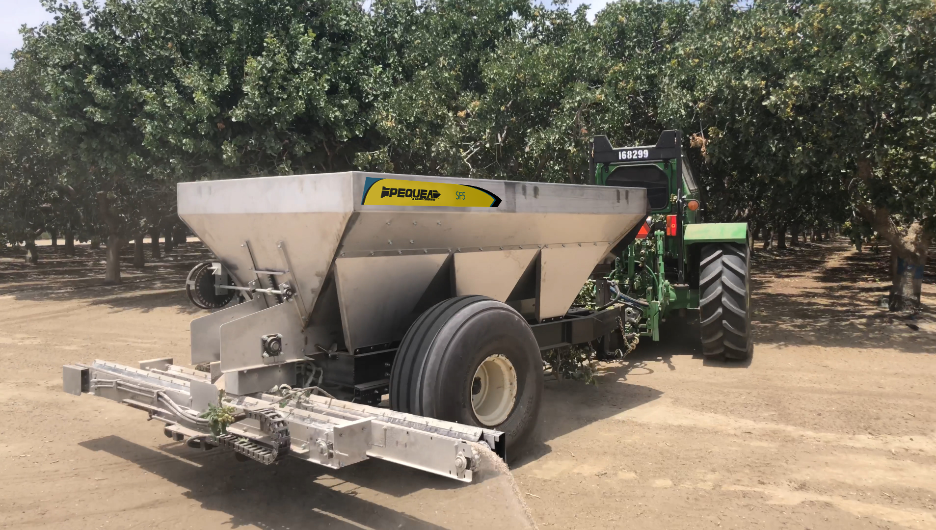 SF5 Fertilizer Spreader